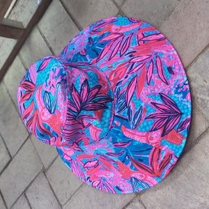 Lilly Pulitzer Ruby Red wild times Sun Hat